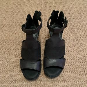Women’s Sandals
